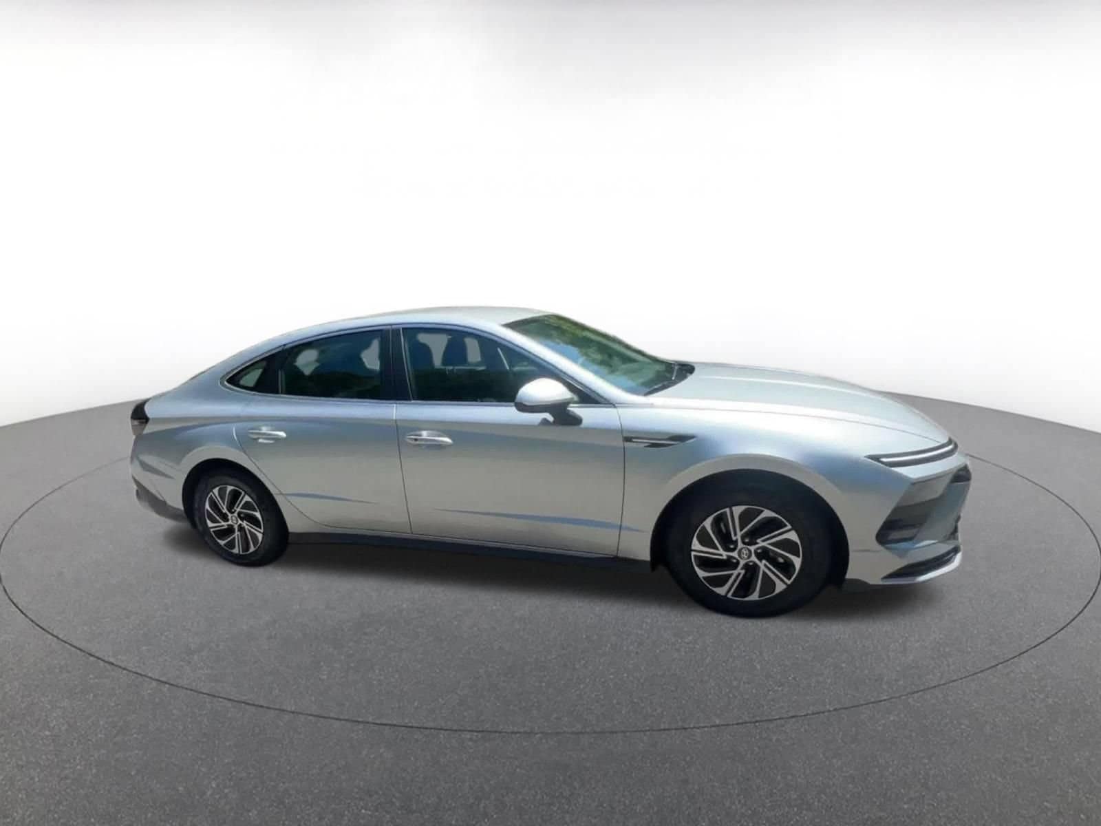 Thumbnail: 2026 Hyundai Sonata - 2