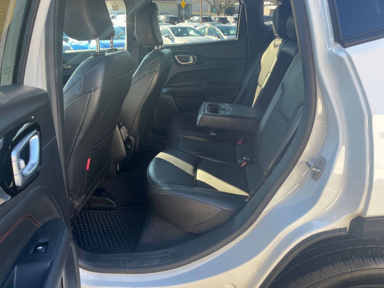 Thumbnail: 2025 Jeep Compass - 21