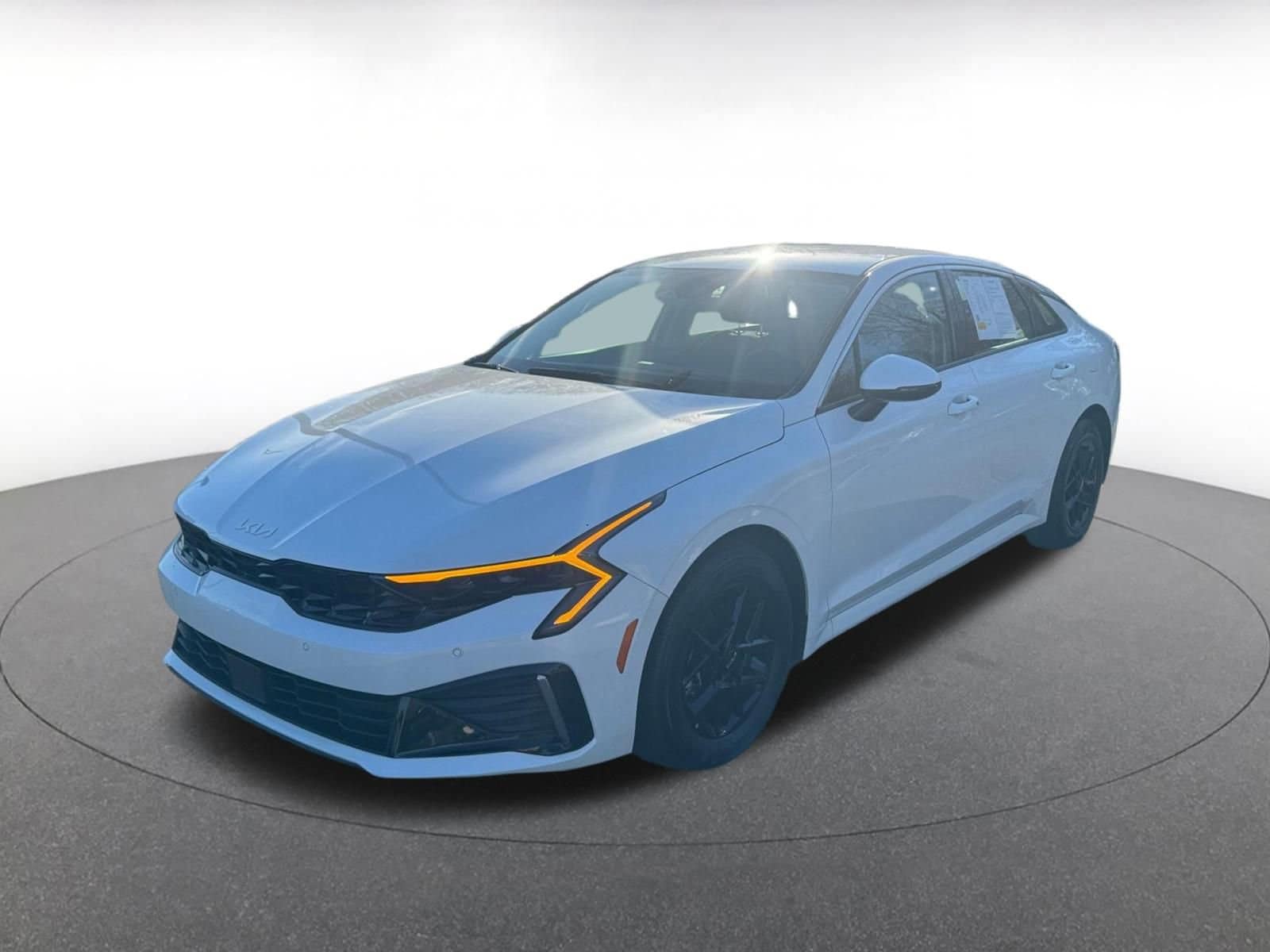 Thumbnail: 2025 Kia K5 - 4