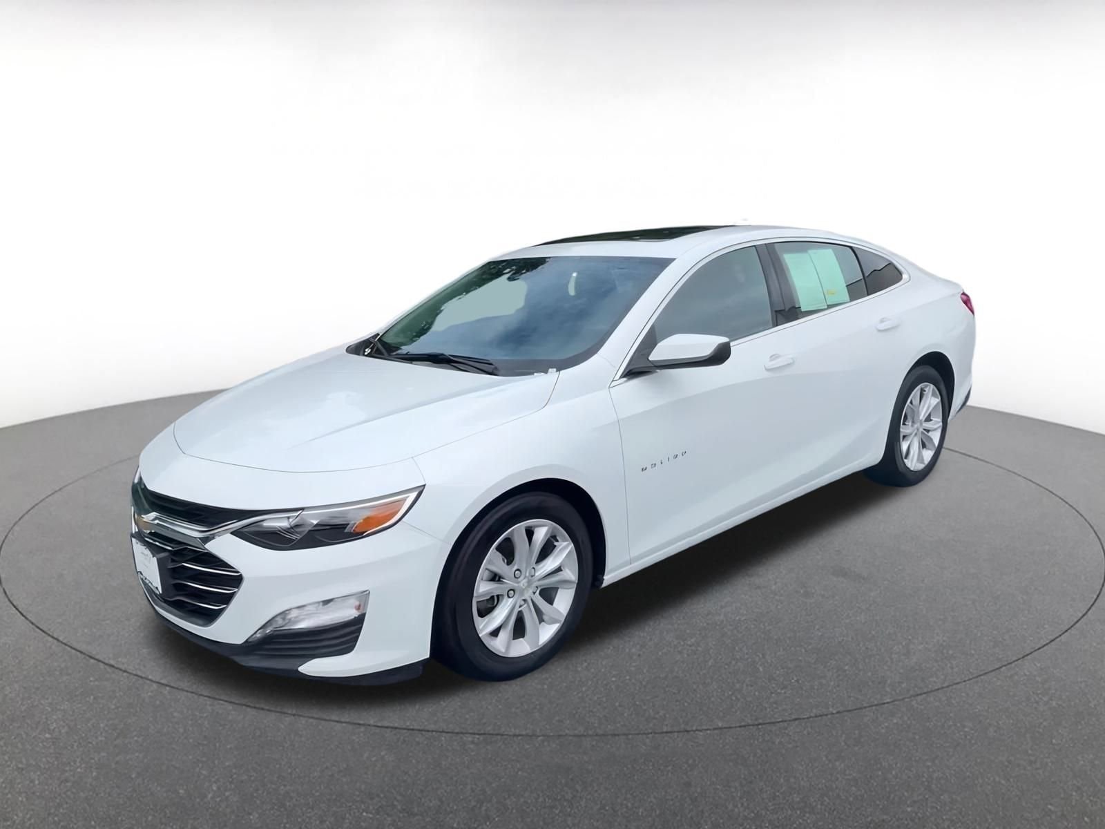 Thumbnail: 2024 Chevrolet Malibu - 7