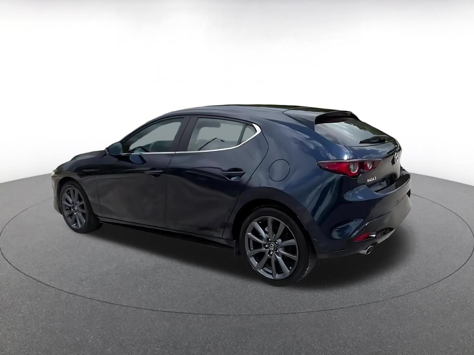 Thumbnail: 2026 Mazda Mazda3 - 10