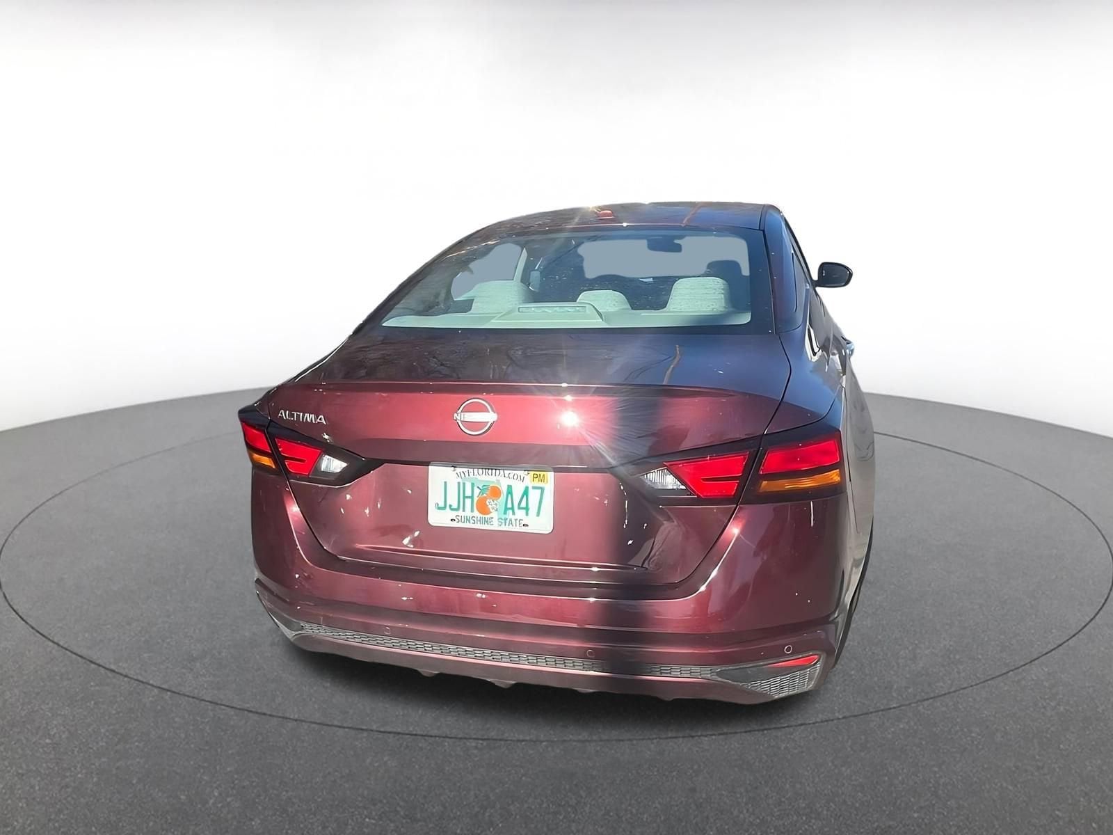 Thumbnail: 2025 Nissan Sentra - 7