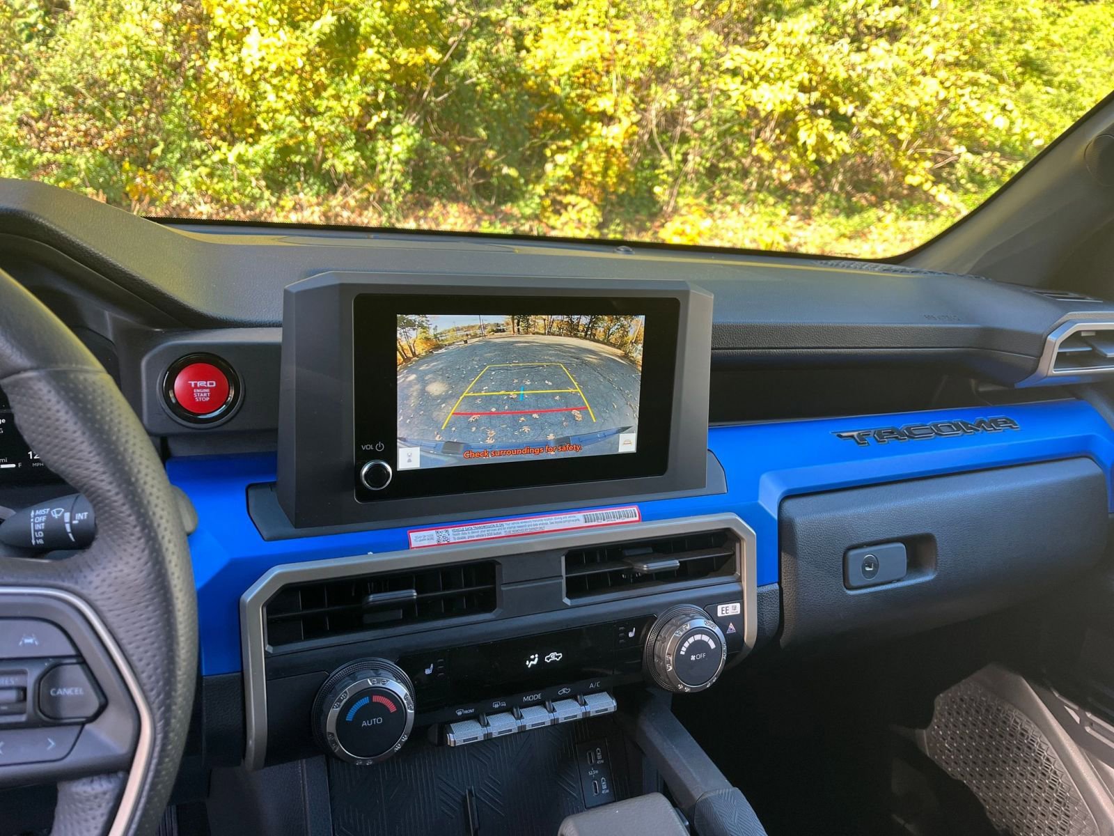 Thumbnail: 2025 Toyota Tacoma - 17