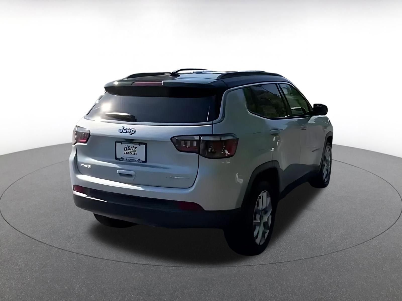 Thumbnail: 2025 Jeep Compass - 15