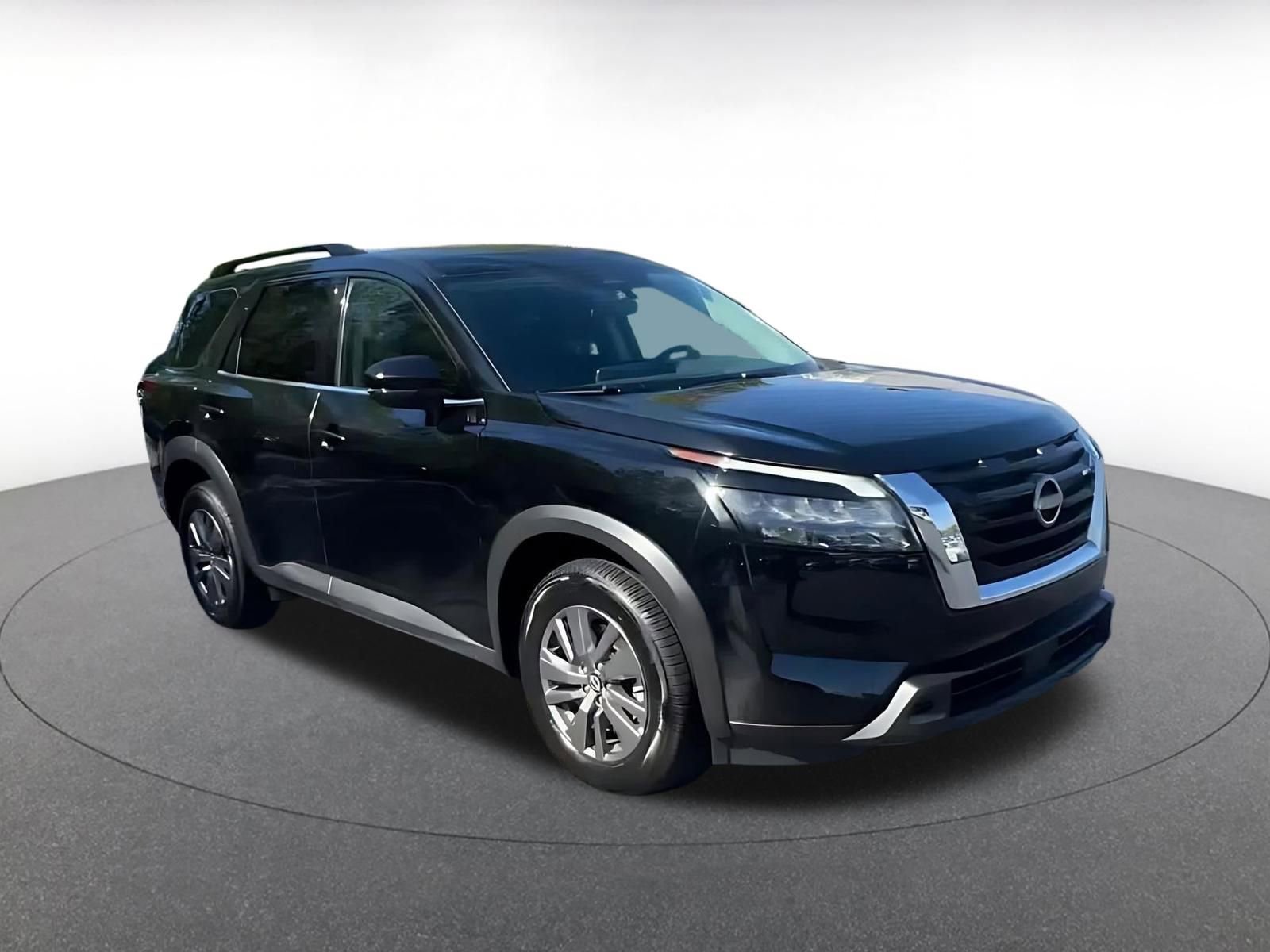 Thumbnail: 2025 Nissan Pathfinder - 2