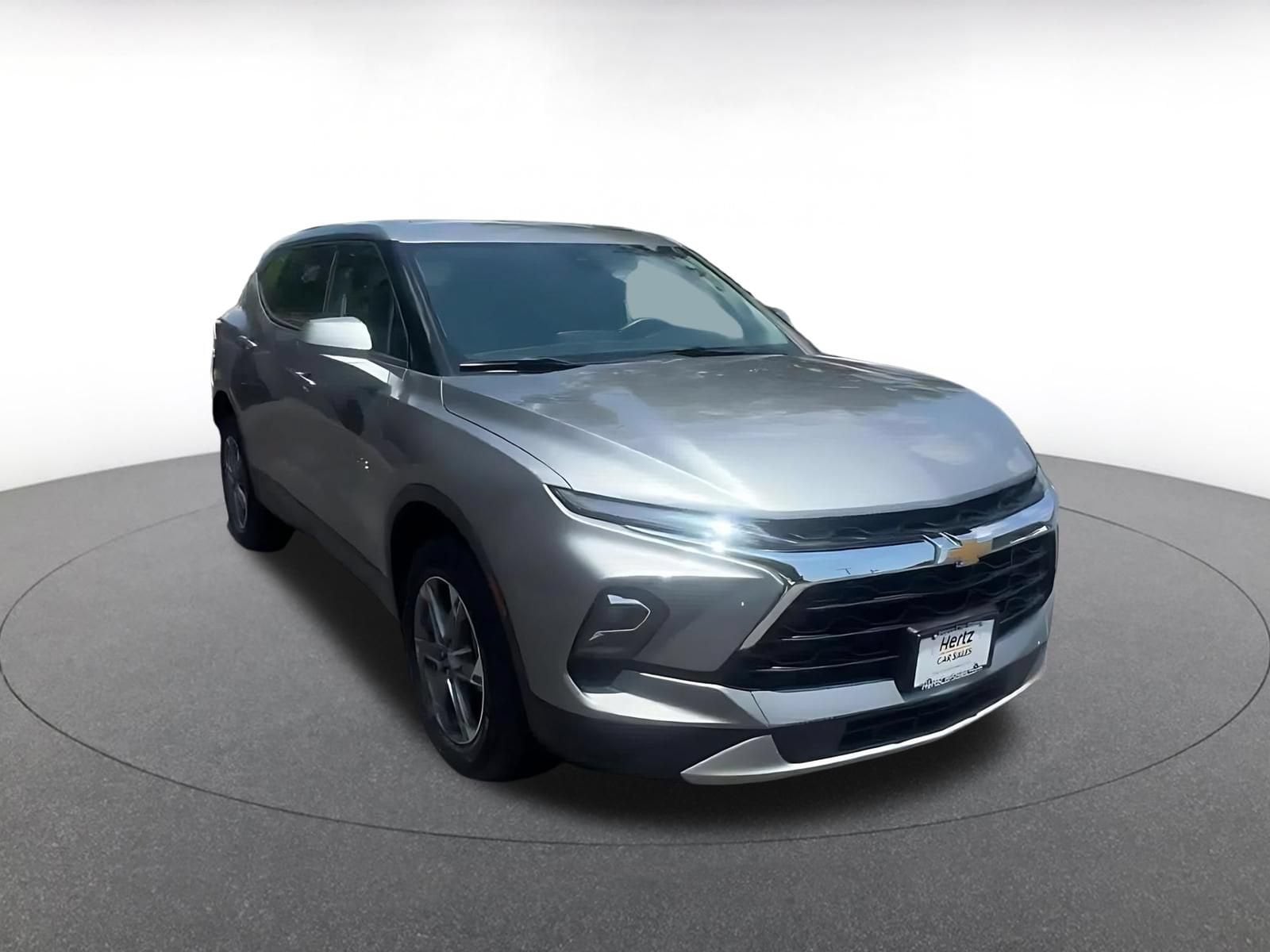 Thumbnail: 2025 Chevrolet Blazer - 2