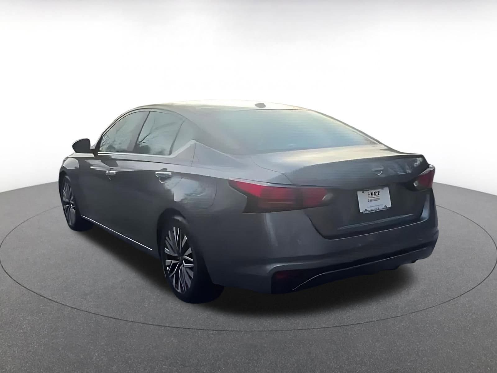 Thumbnail: 2025 Nissan Altima - 11