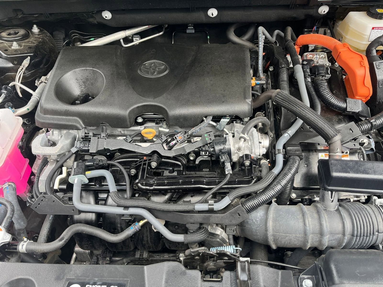 Thumbnail: 2025 Toyota RAV4 - 25