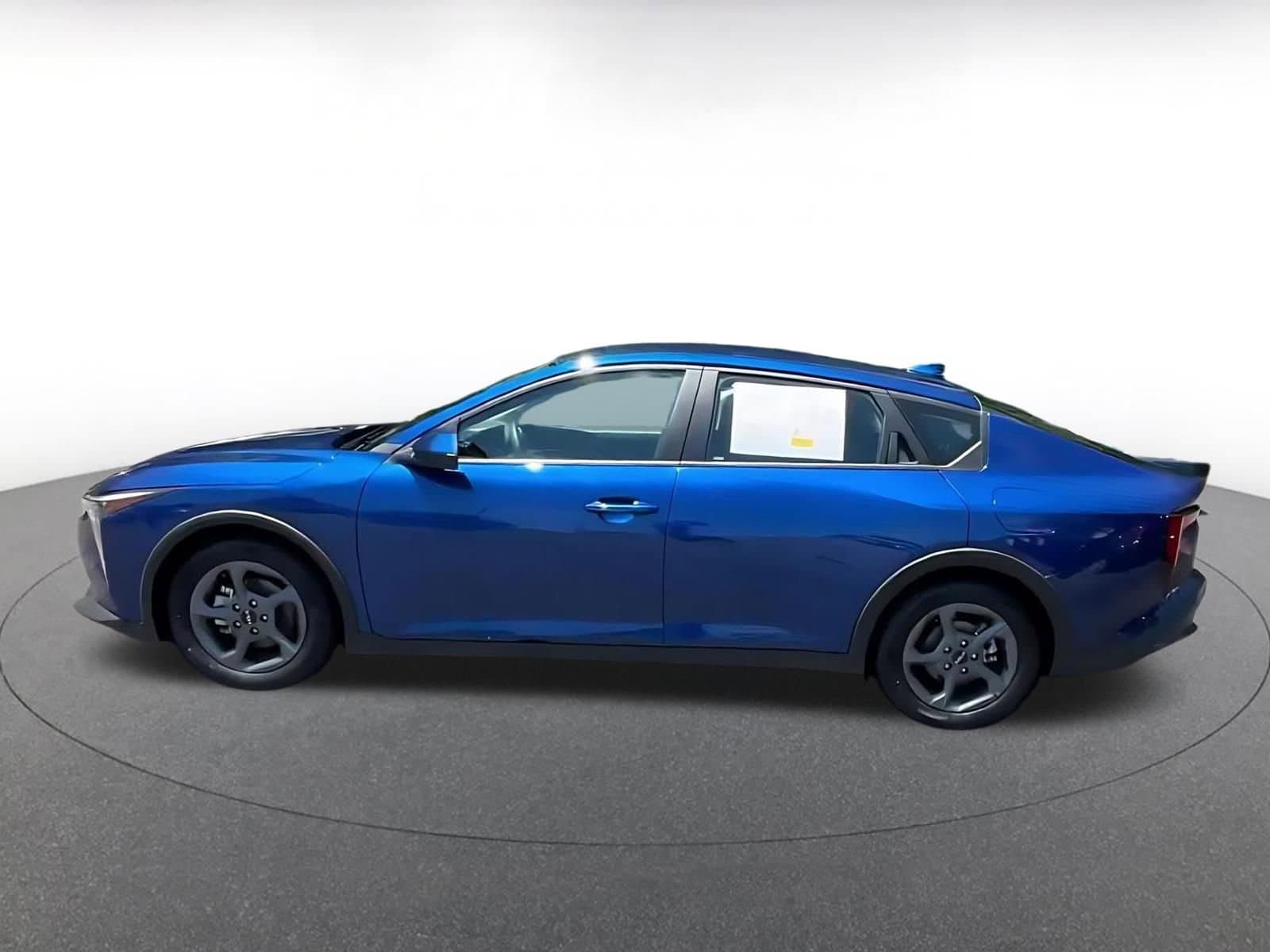 Thumbnail: 2025 Kia K4 - 7