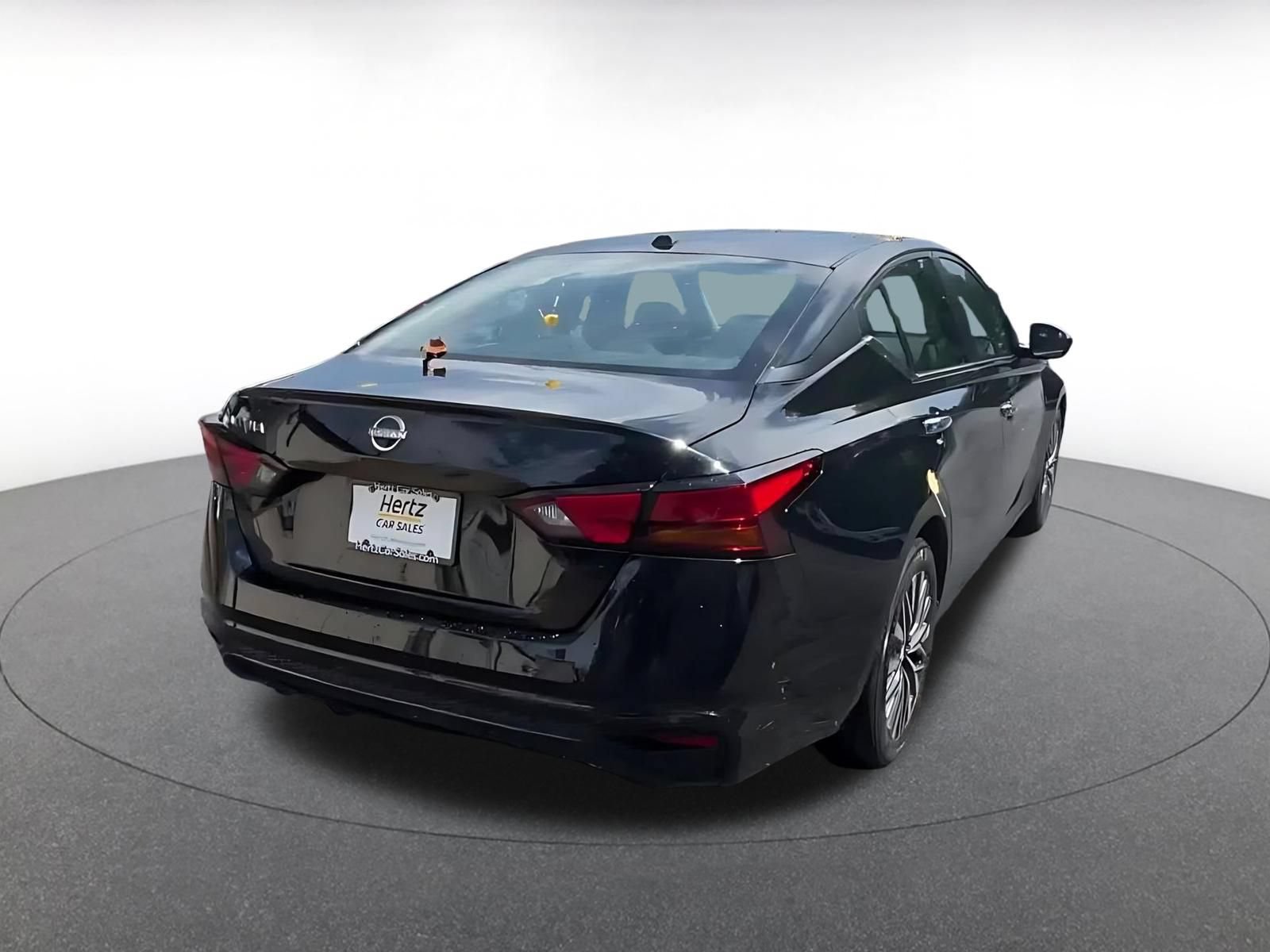 Thumbnail: 2025 Nissan Altima - 14