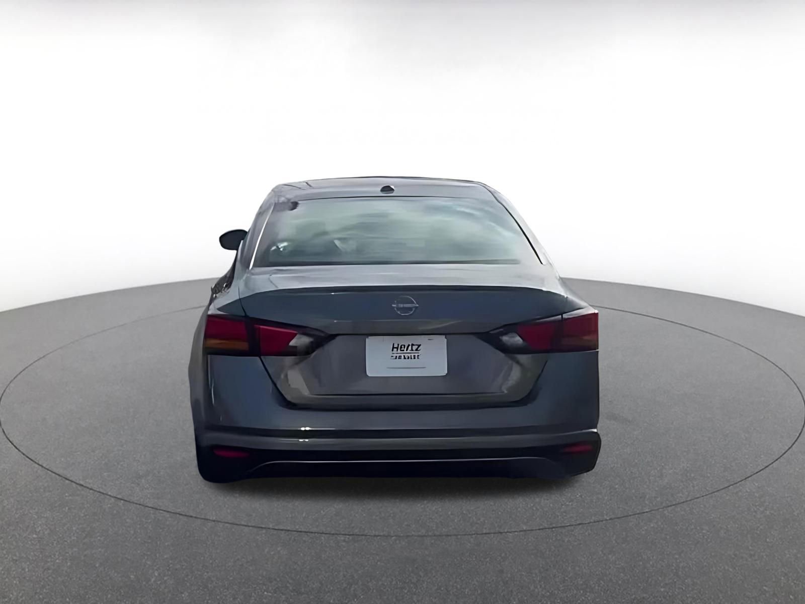 Thumbnail: 2025 Nissan Altima - 12