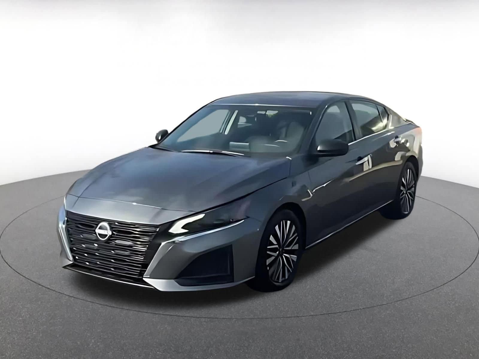 Thumbnail: 2025 Nissan Altima - 7