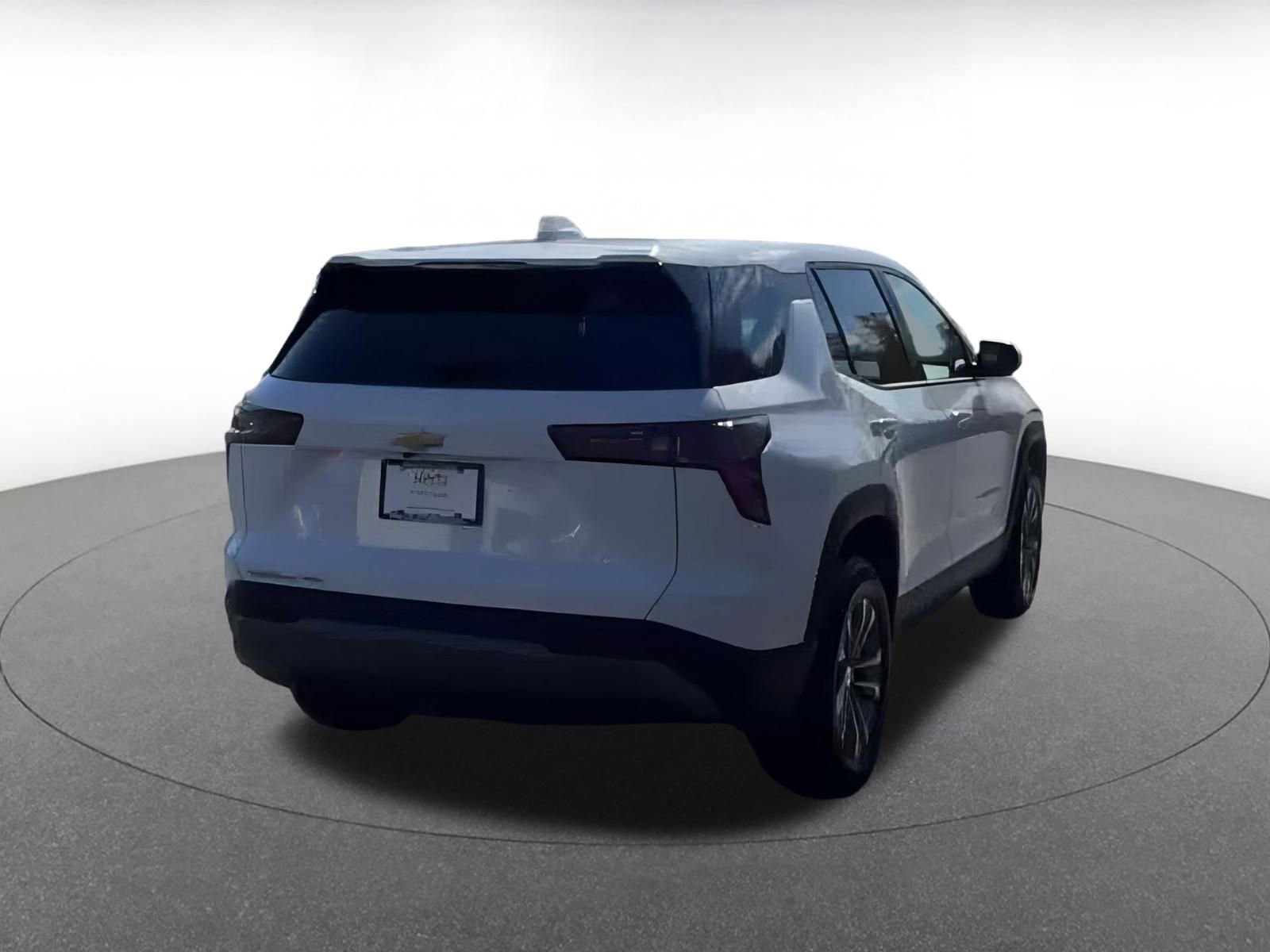 Thumbnail: 2025 Chevrolet Equinox - 12