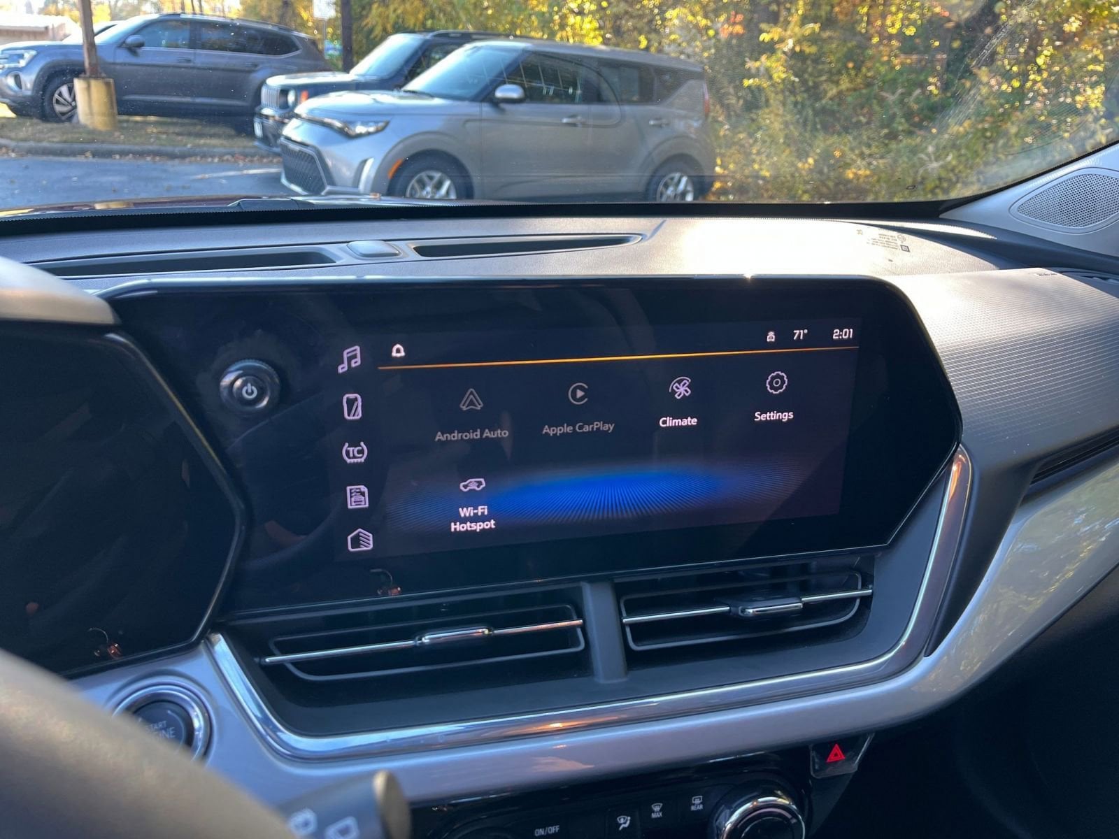 Thumbnail: 2025 Chevrolet Trax - 20