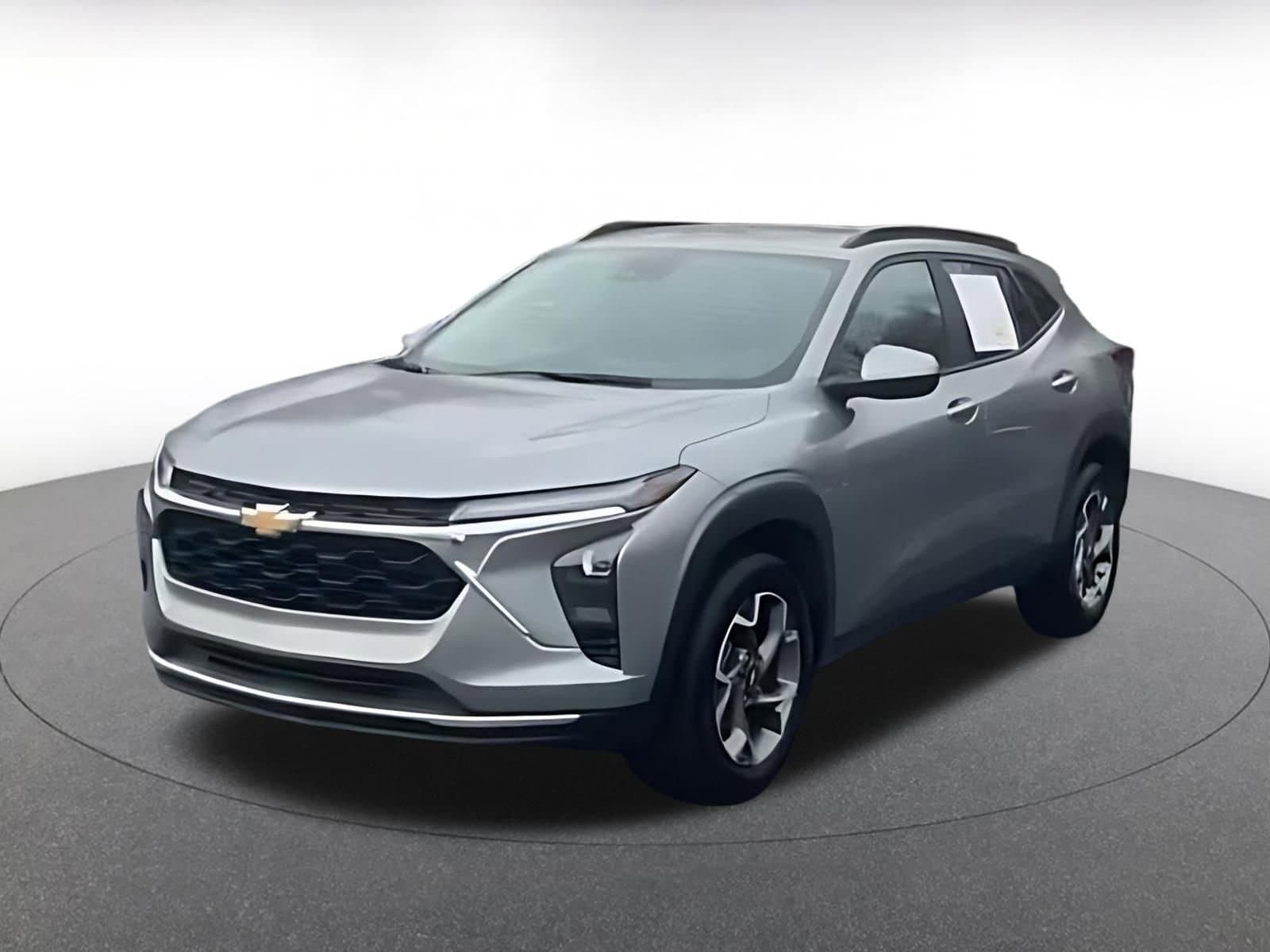 Thumbnail: 2025 Chevrolet Trax - 7