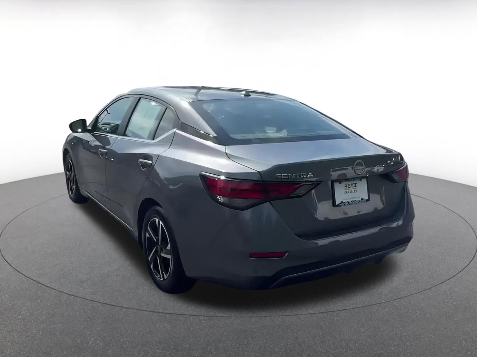 Thumbnail: 2024 Nissan Sentra - 11
