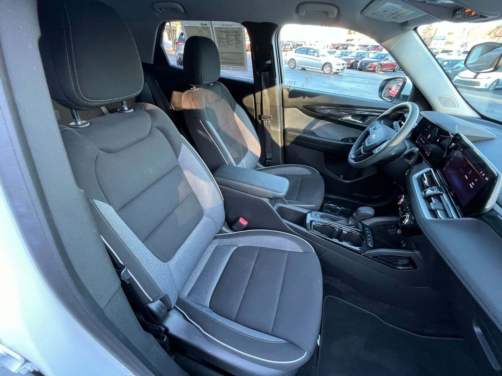 Thumbnail: 2025 Chevrolet TrailBlazer - 30