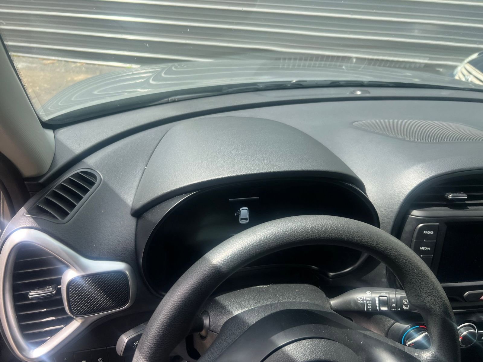 Thumbnail: 2025 Kia Soul - 29