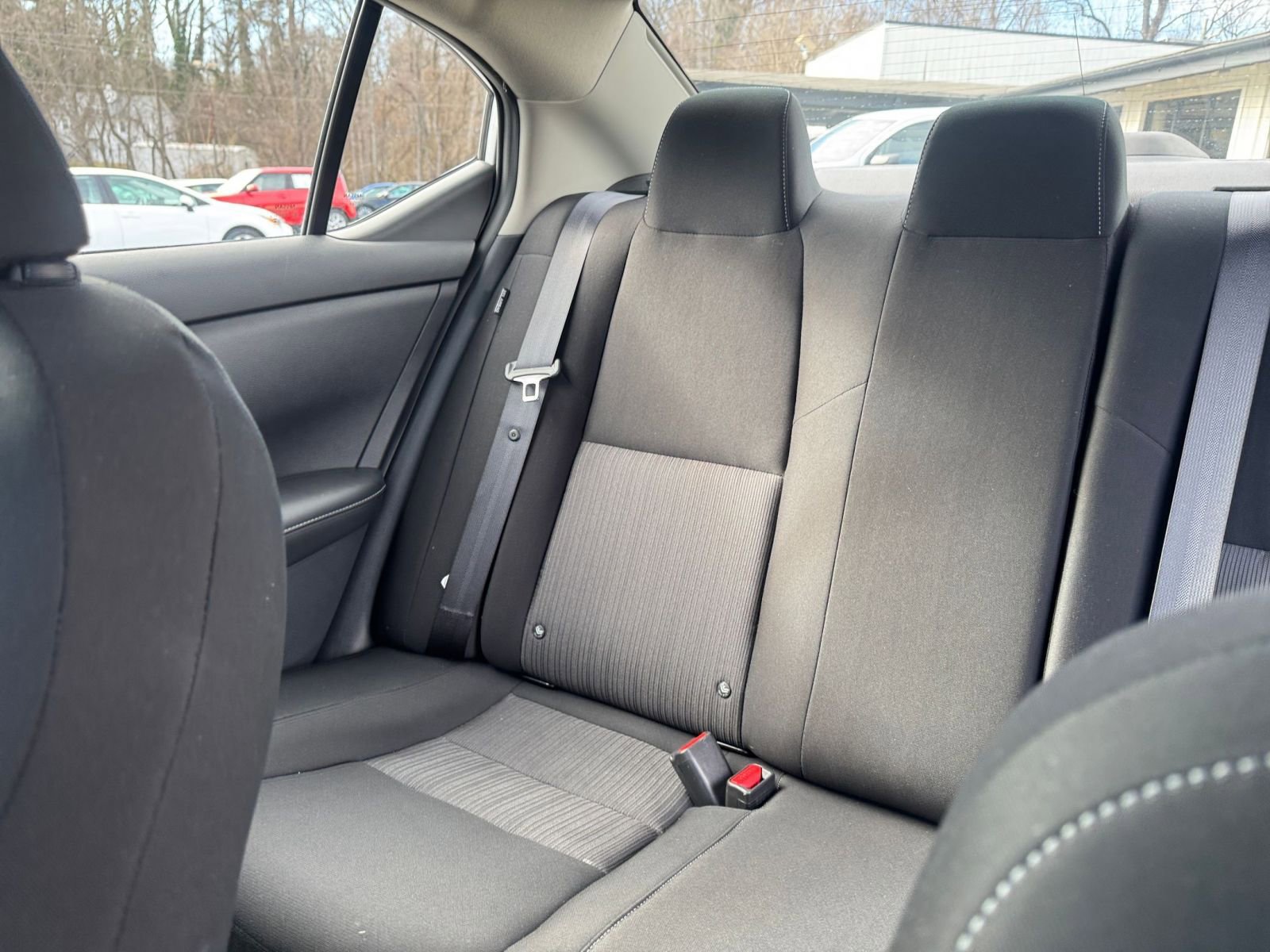 Thumbnail: 2025 Nissan Sentra - 33