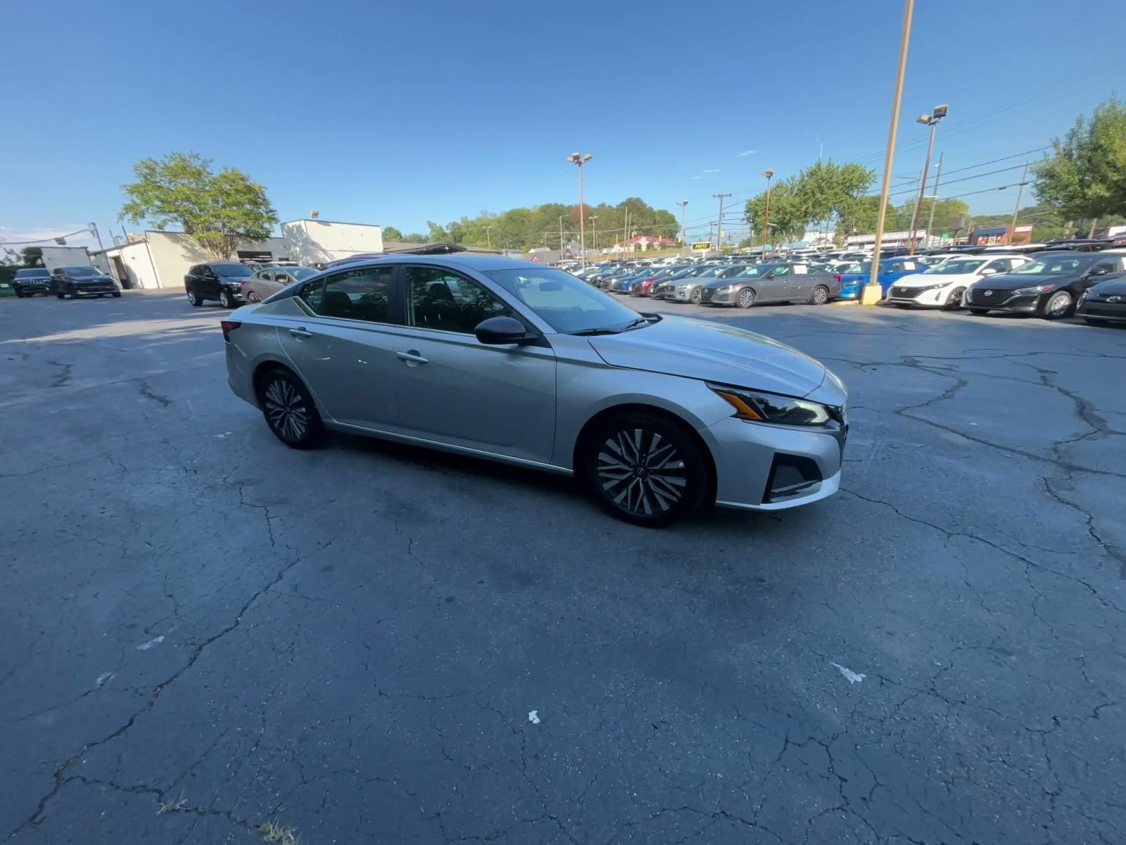 Thumbnail: 2026 Nissan Altima - 2