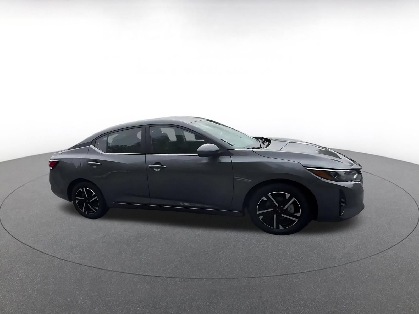 Thumbnail: 2025 Nissan Sentra - 2