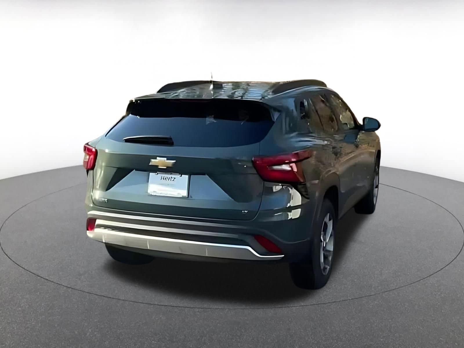 Thumbnail: 2025 Chevrolet Trax - 14