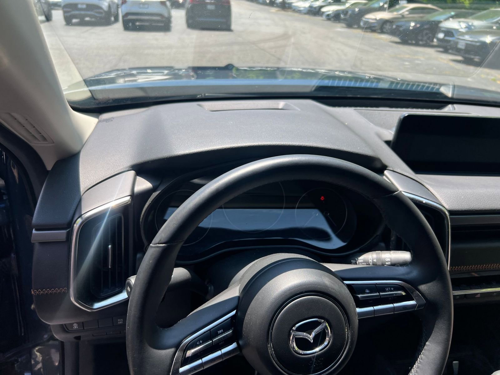 Thumbnail: 2025 Mazda CX-50 - 33