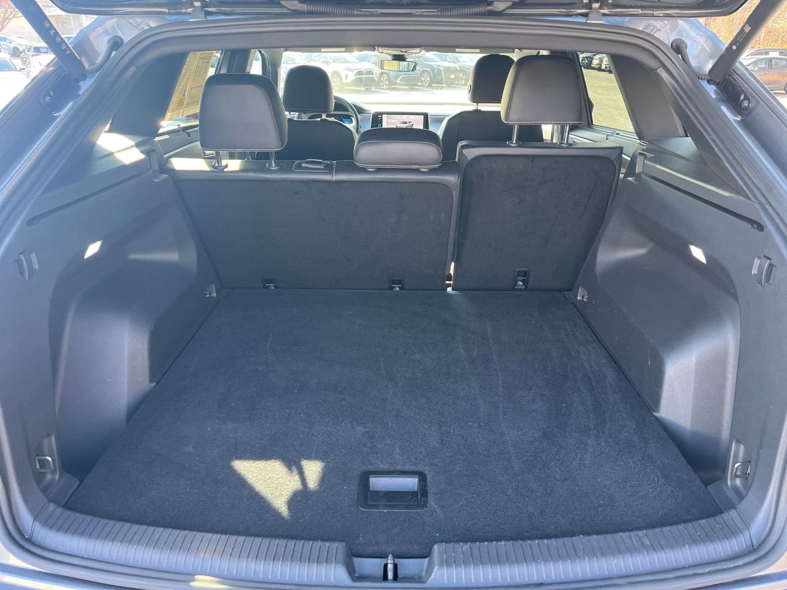 Thumbnail: 2025 Volkswagen Atlas - 25