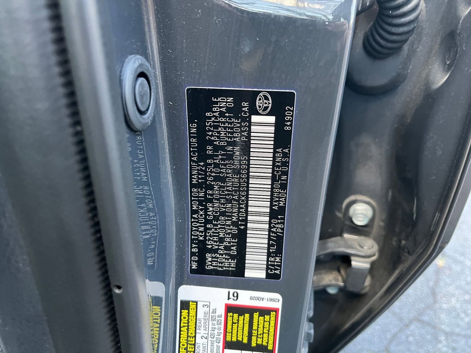 Thumbnail: 2025 Toyota Camry - 24