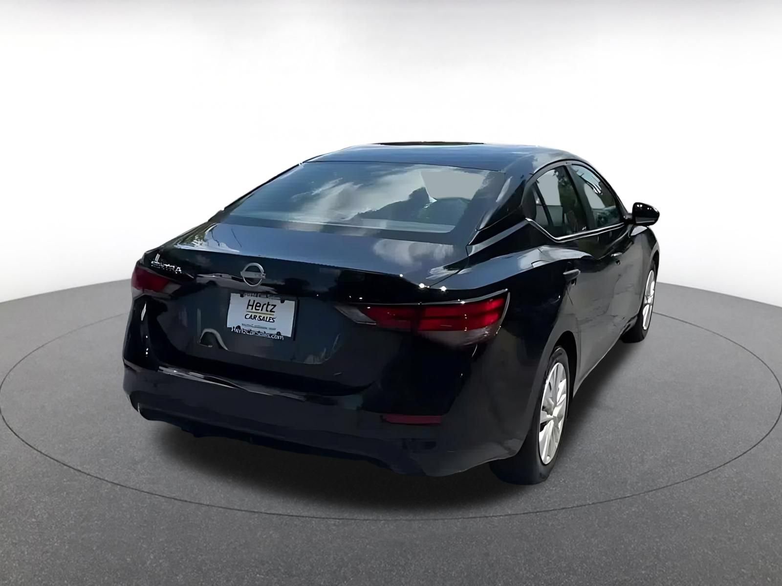 Thumbnail: 2025 Nissan Sentra - 12