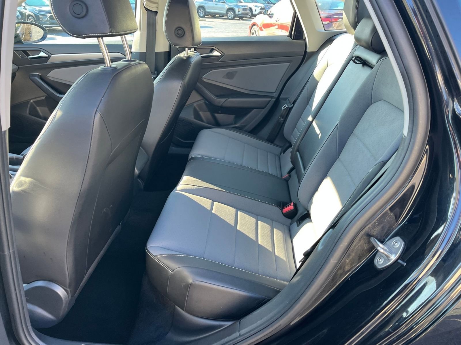 Thumbnail: 2025 Volkswagen Jetta - 20