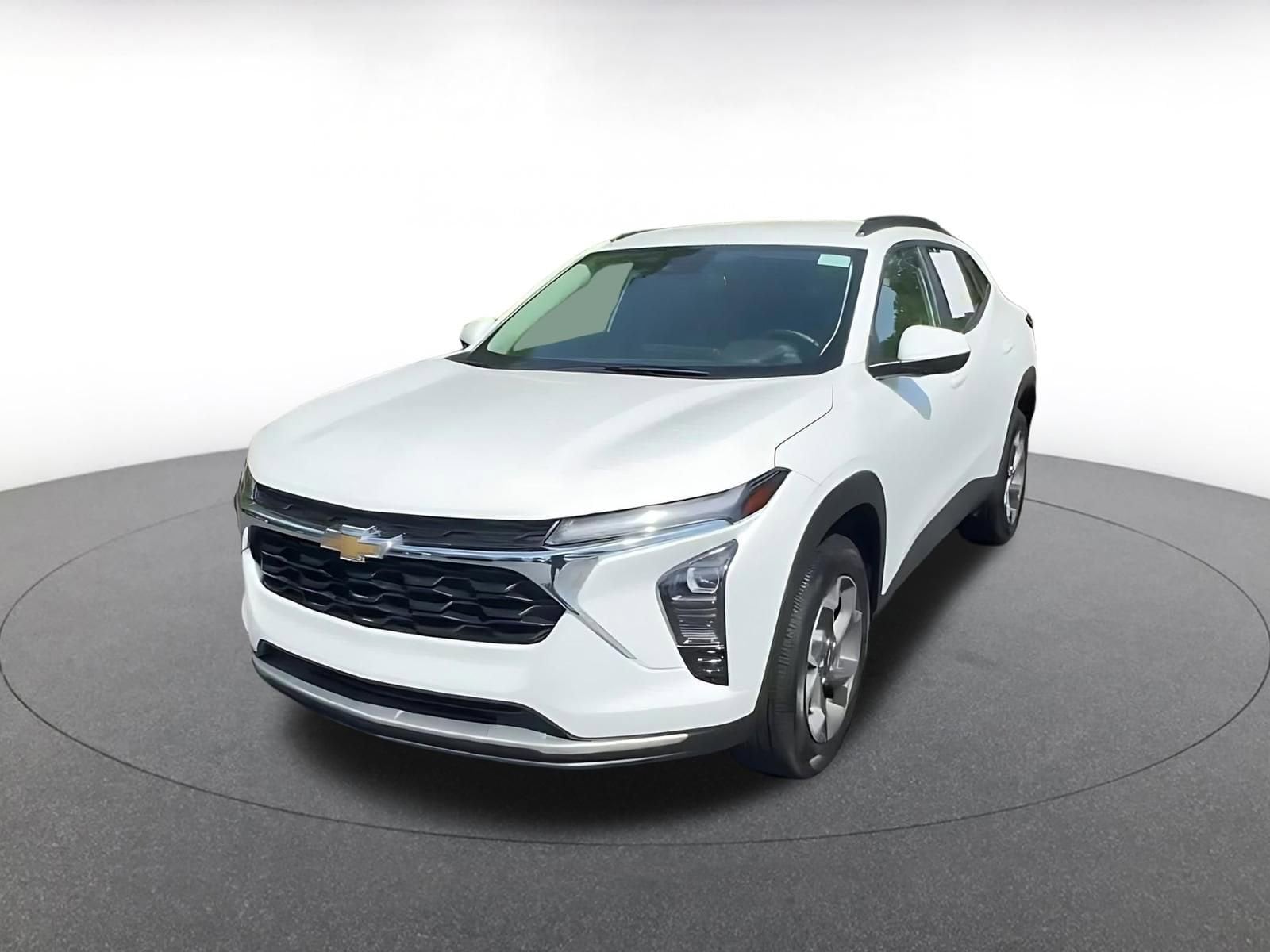 Thumbnail: 2025 Chevrolet Trax - 7