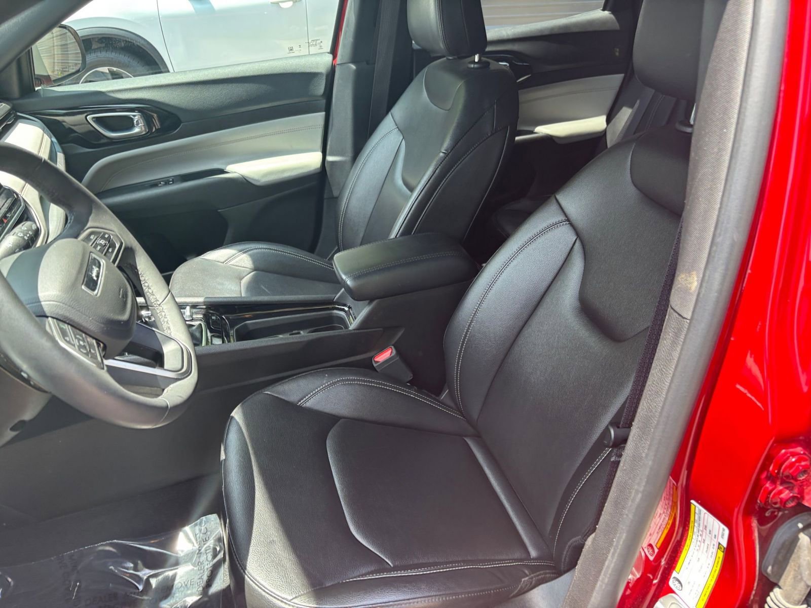 Thumbnail: 2025 Jeep Compass - 31