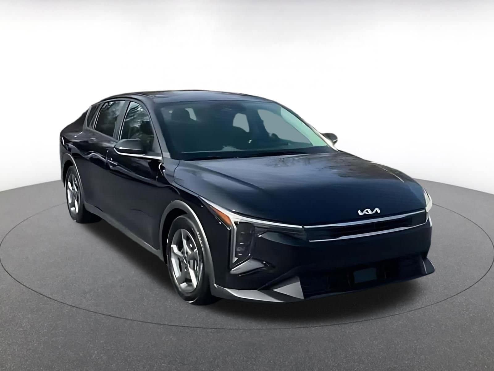 Thumbnail: 2025 Kia K4 - 3