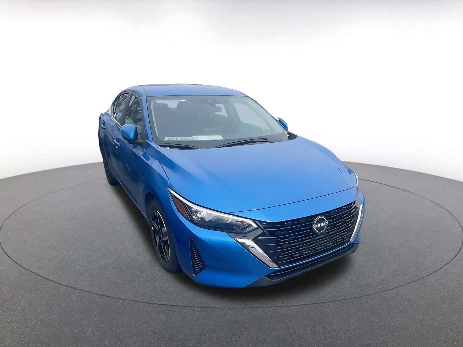 Thumbnail: 2025 Nissan Sentra - 1