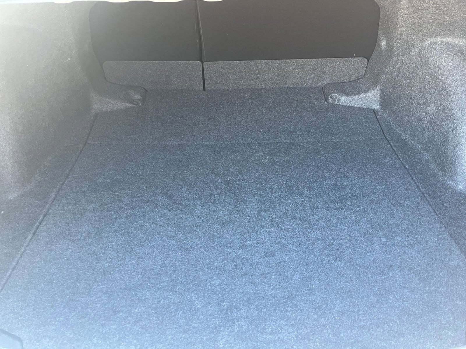 Thumbnail: 2025 Toyota Corolla - 24