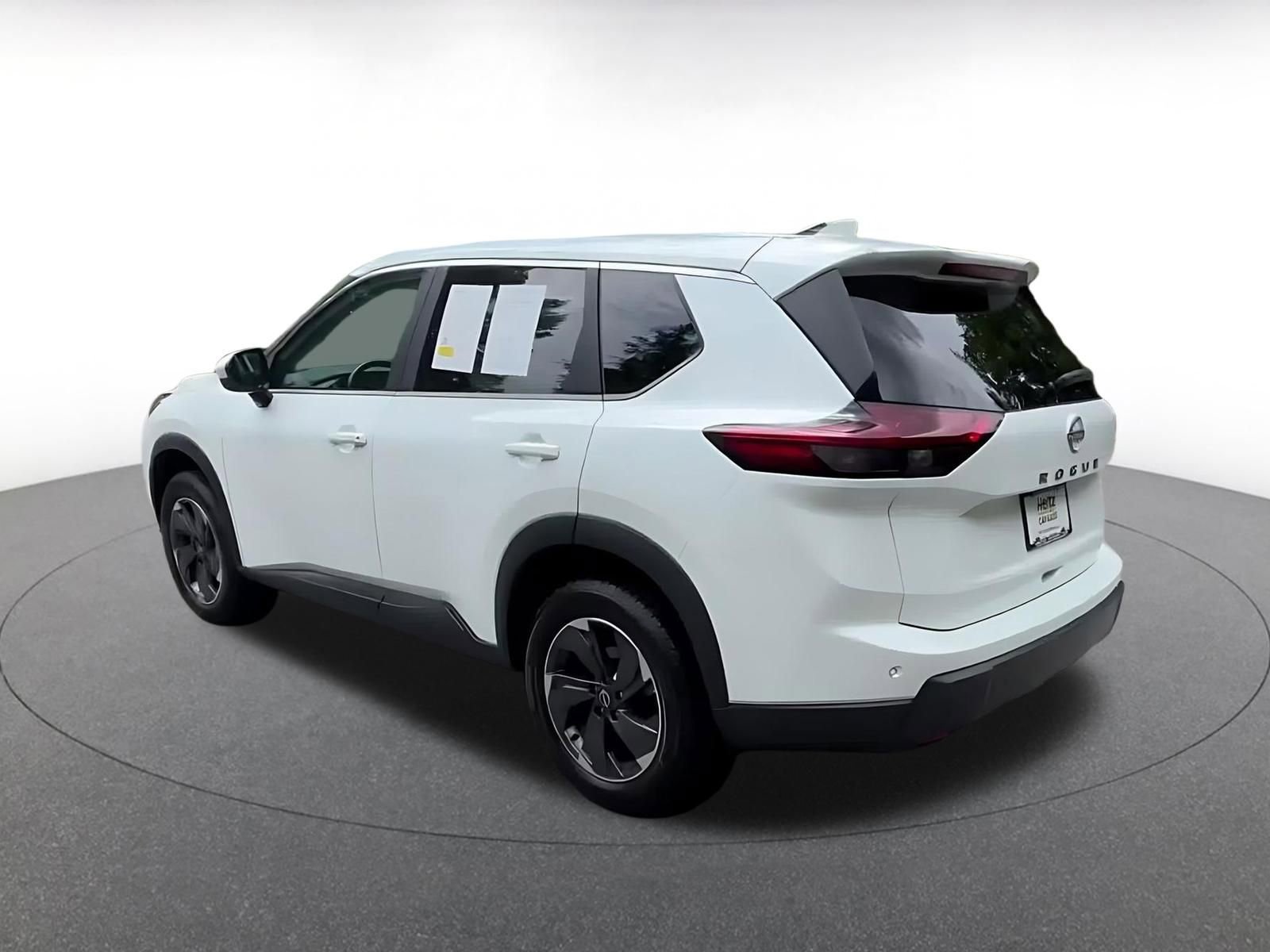 Thumbnail: 2025 Nissan Rogue - 10