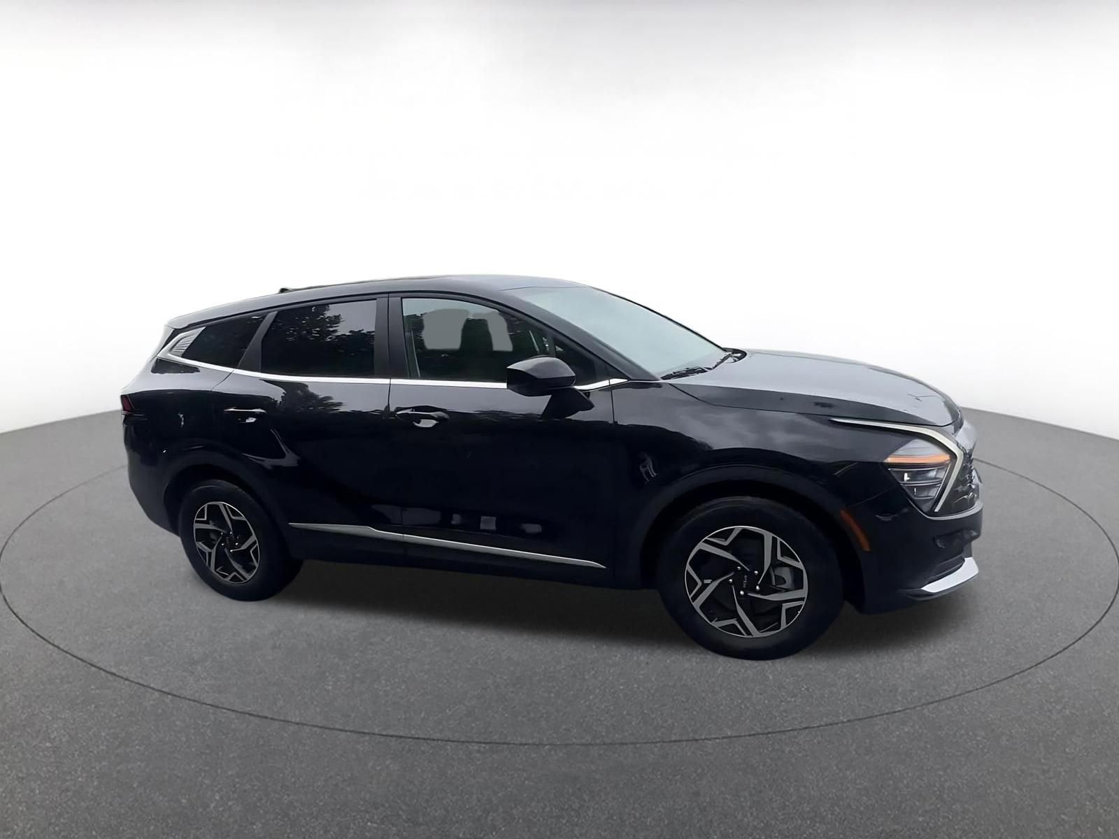 Thumbnail: 2025 Kia Sportage - 2