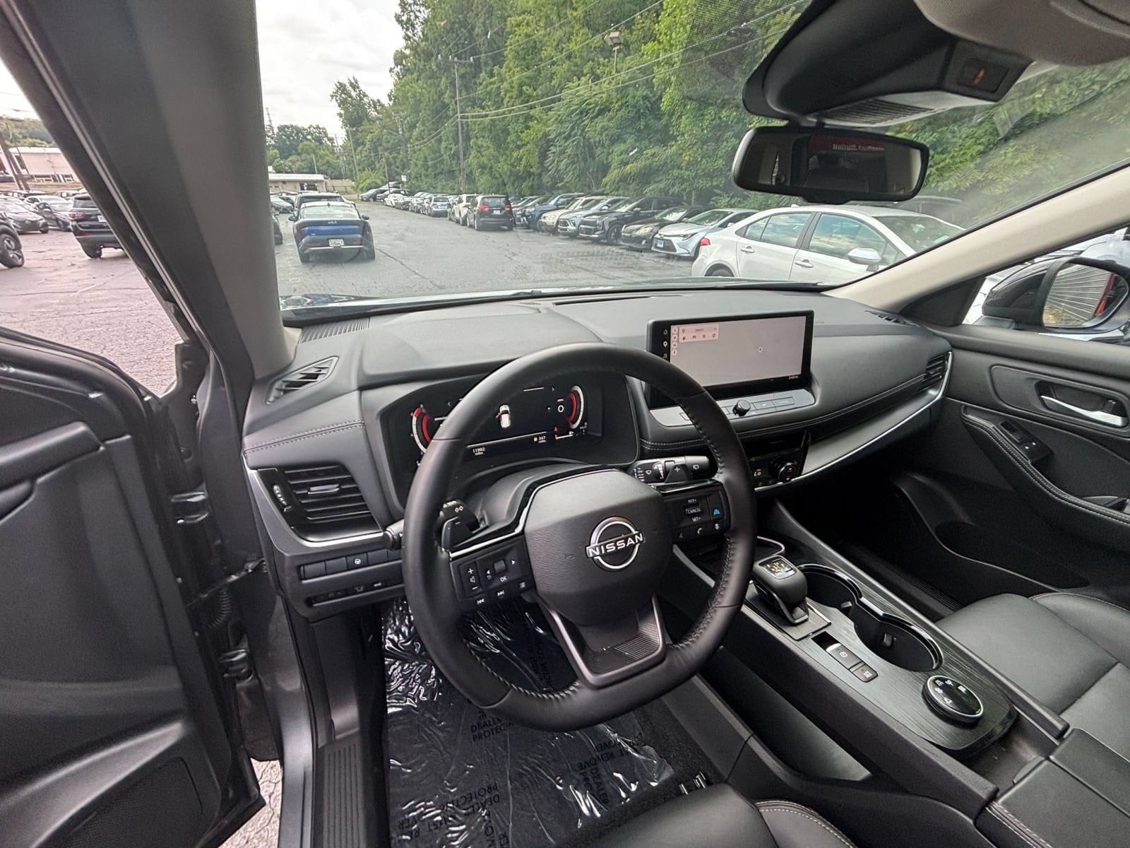 Thumbnail: 2026 Nissan Rogue - 30