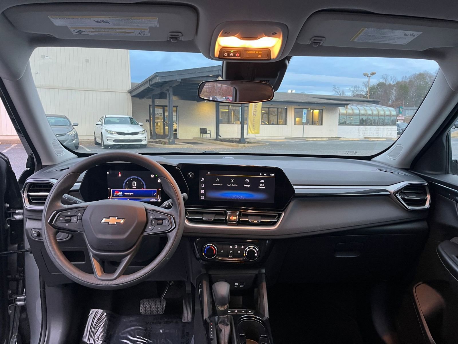 Thumbnail: 2025 Chevrolet TrailBlazer - 27