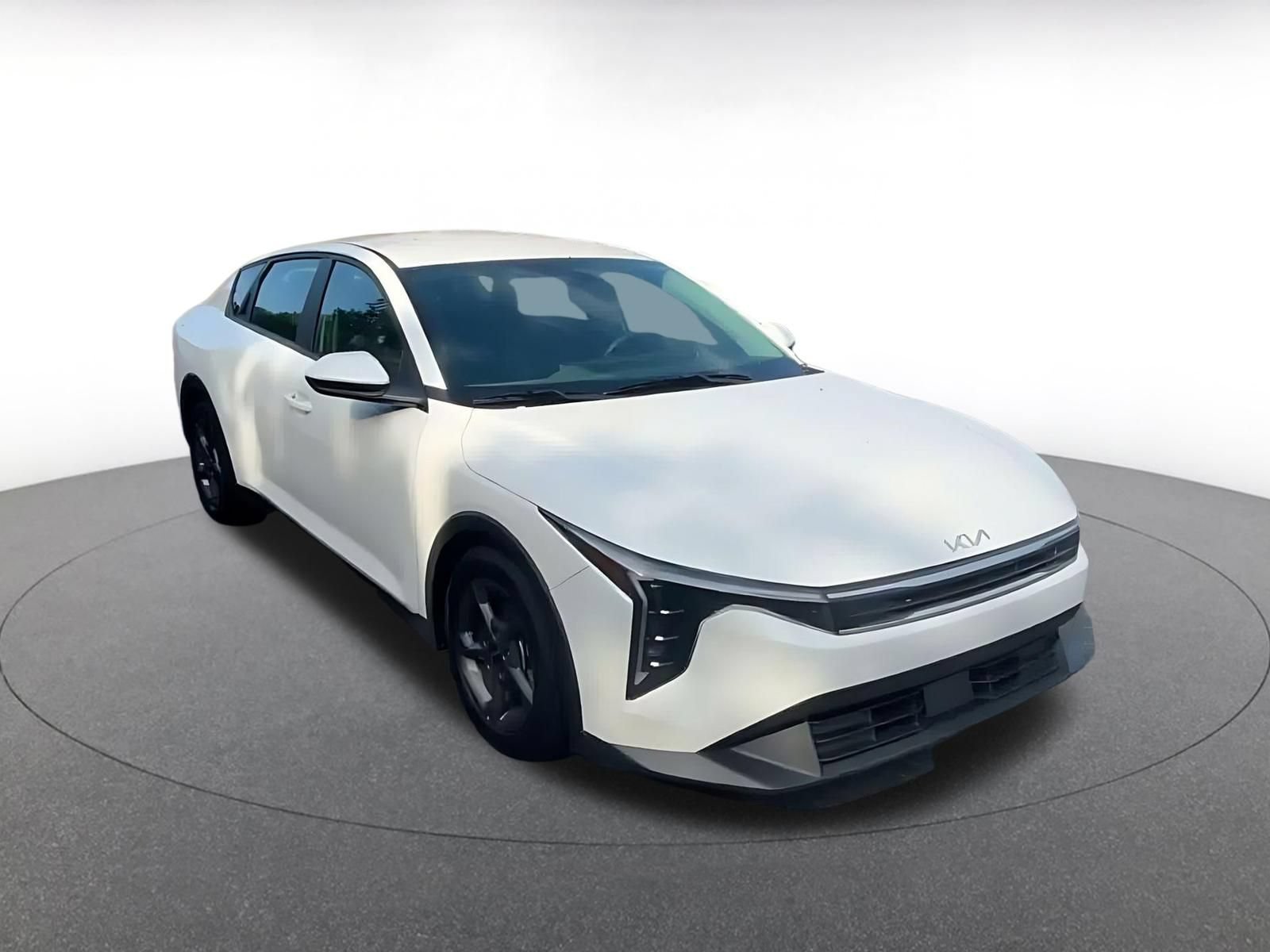 Thumbnail: 2025 Kia K4 - 3