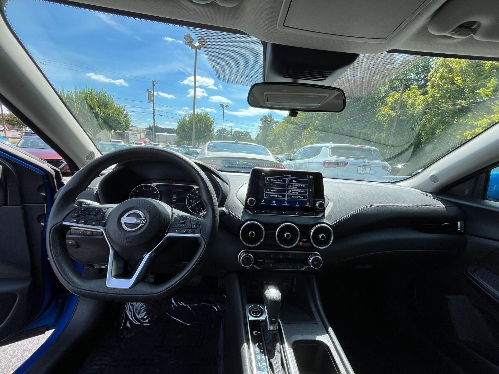 Thumbnail: 2024 Nissan Sentra - 29