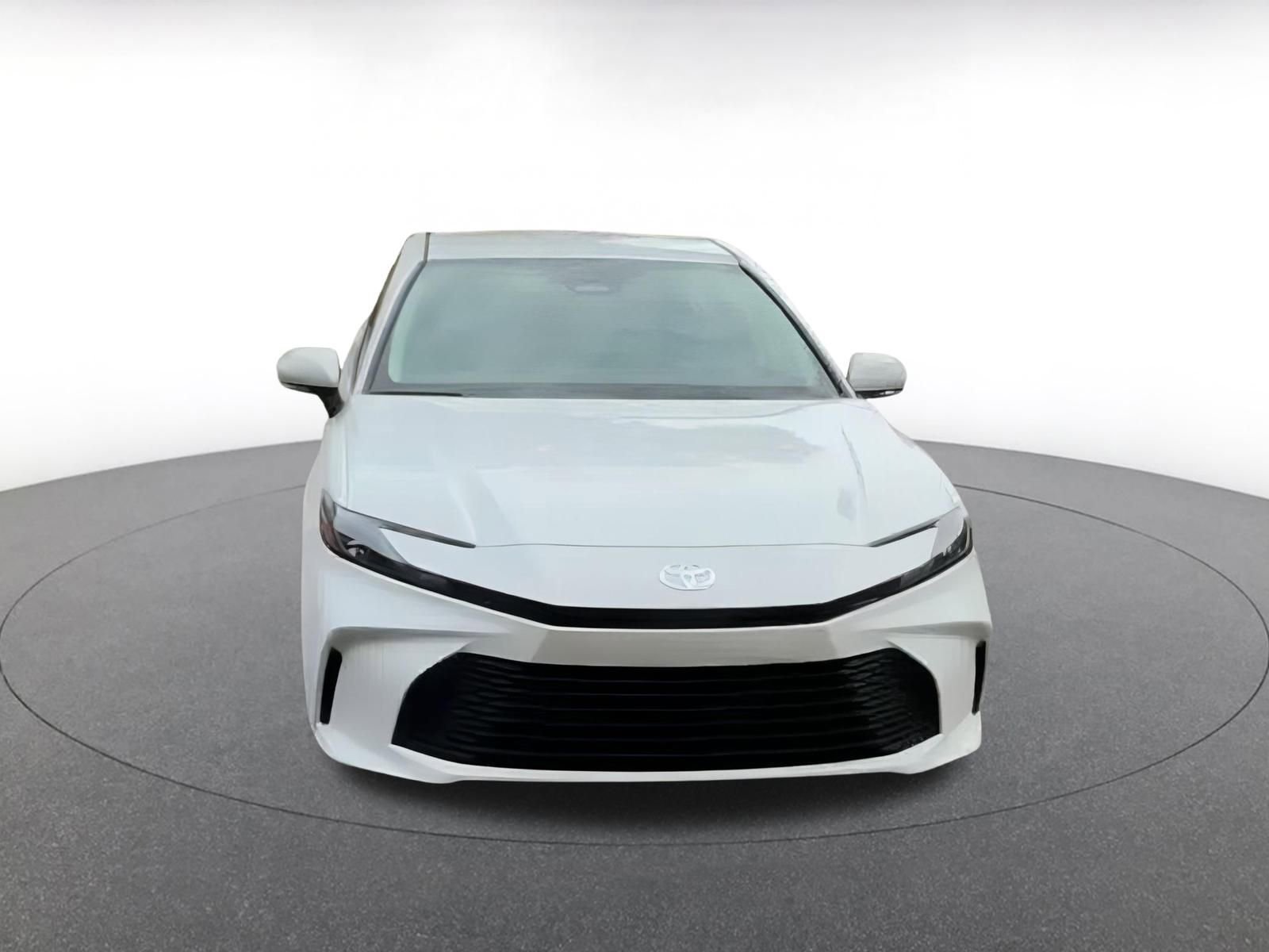 Thumbnail: 2025 Toyota Camry - 4