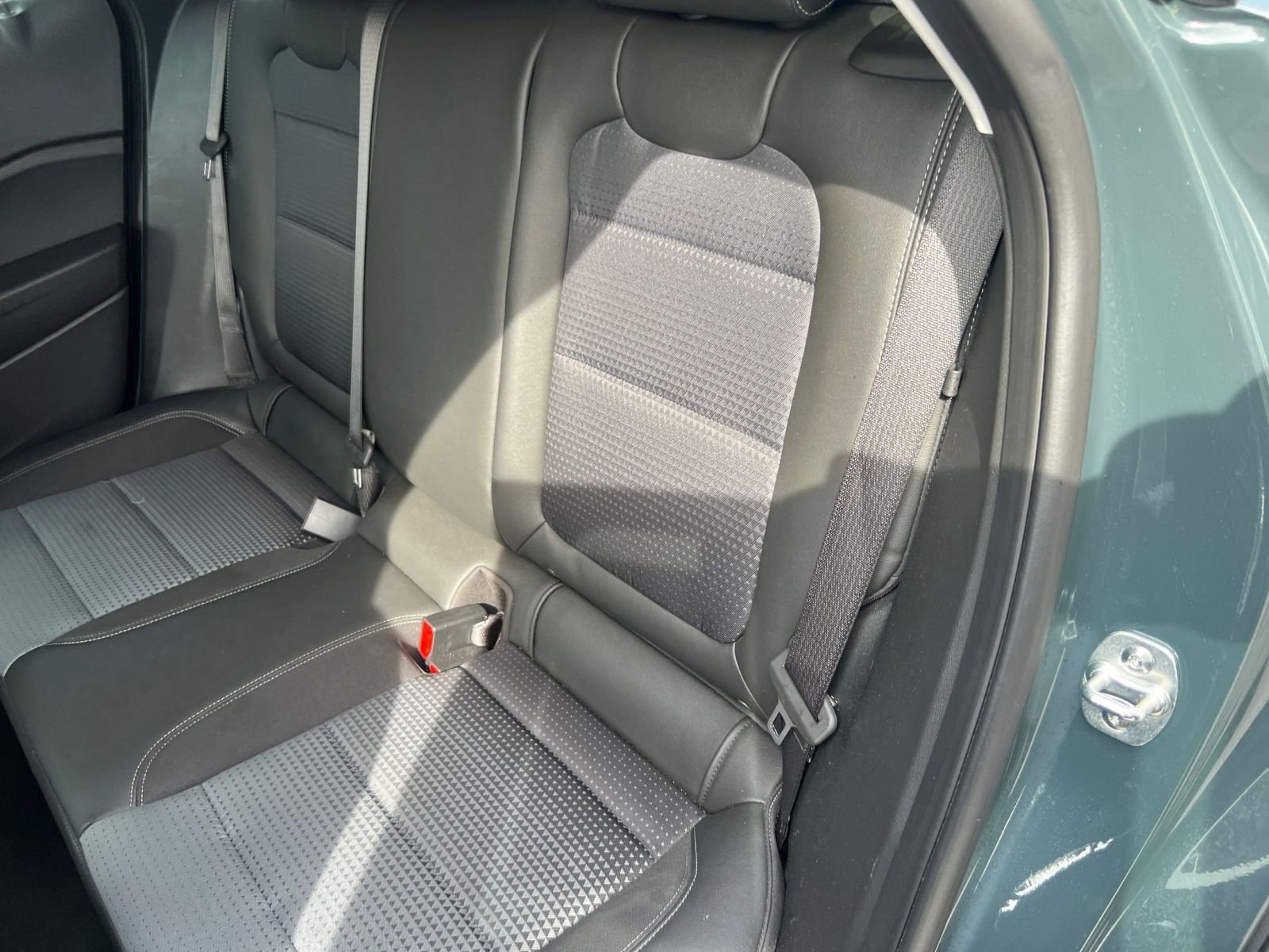 Thumbnail: 2025 Chevrolet Trax - 32