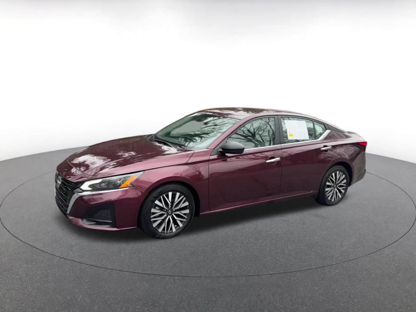 Thumbnail: 2025 Nissan Altima - 7