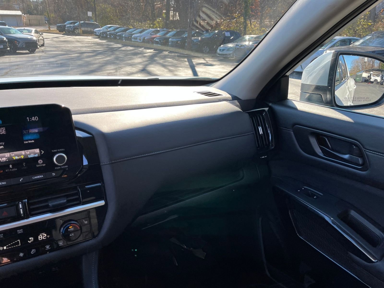 Thumbnail: 2025 Nissan Pathfinder - 32