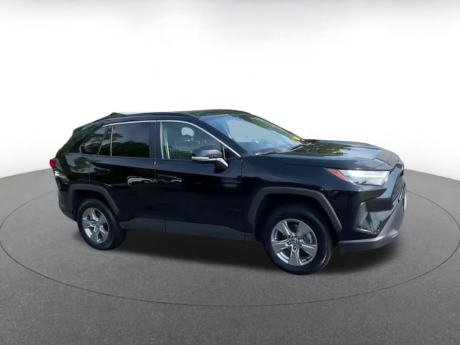 Thumbnail: 2024 Toyota RAV4 - 2