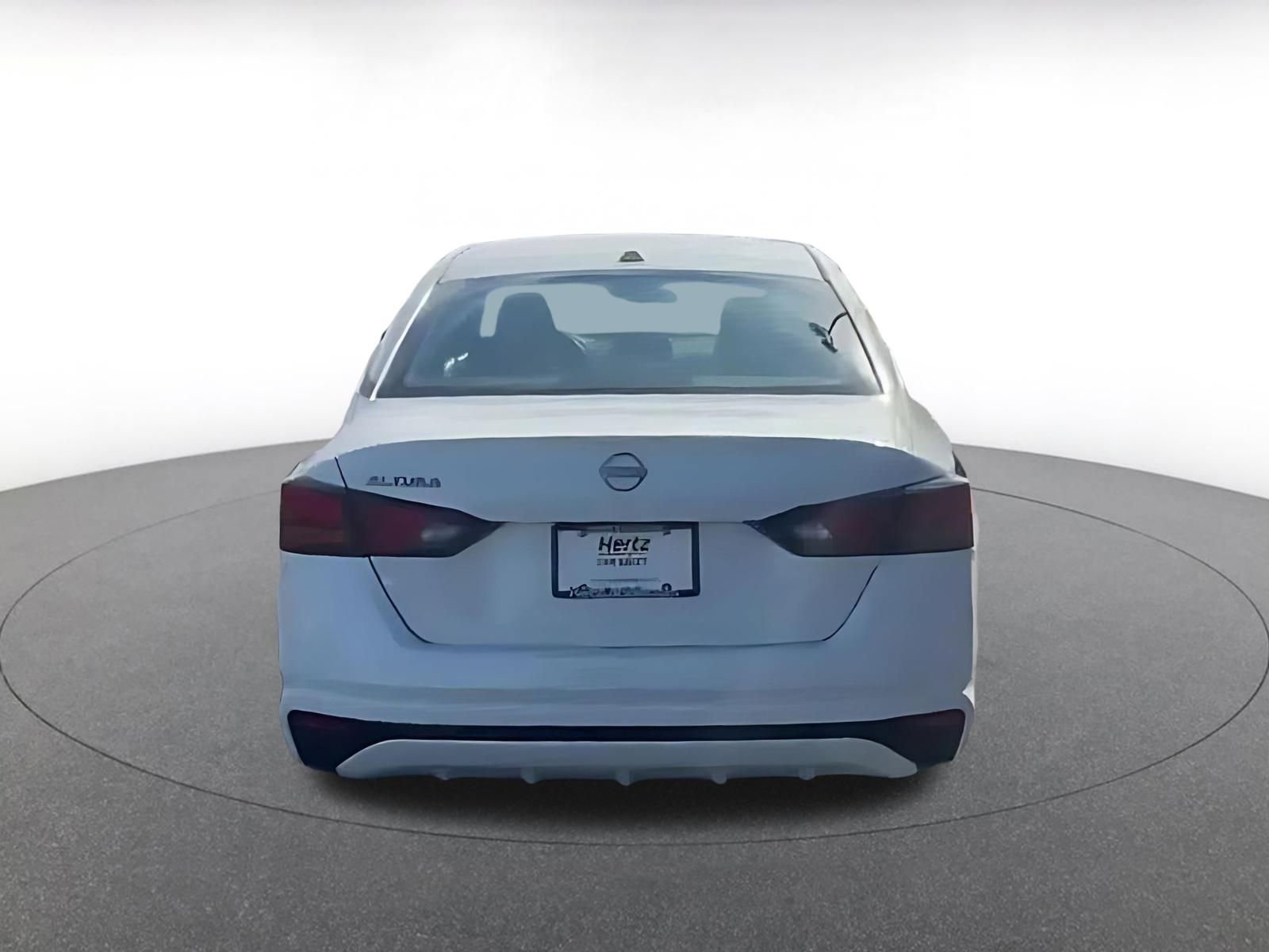 Thumbnail: 2025 Nissan Altima - 12