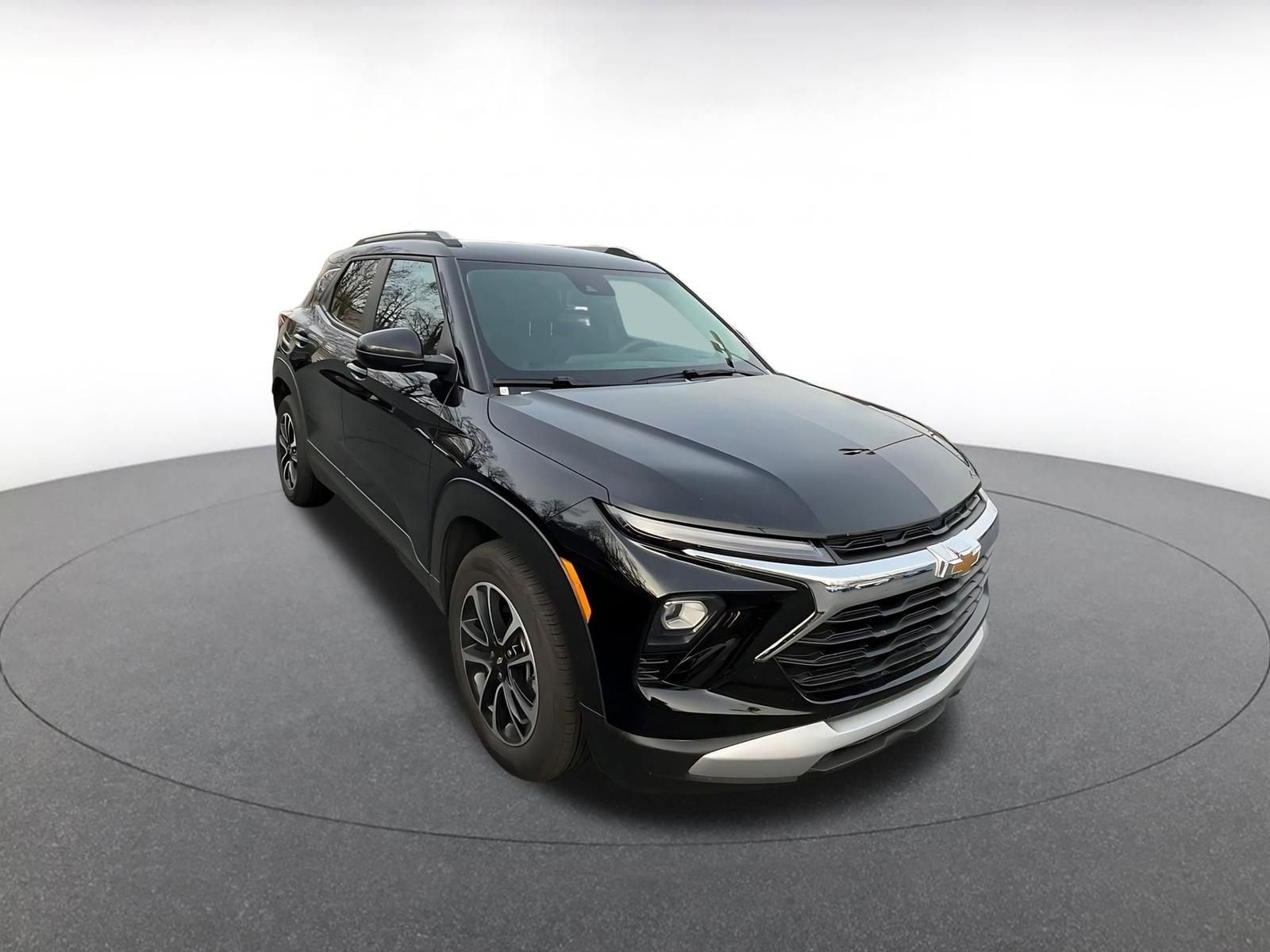 Thumbnail: 2025 Toyota Corolla - 1