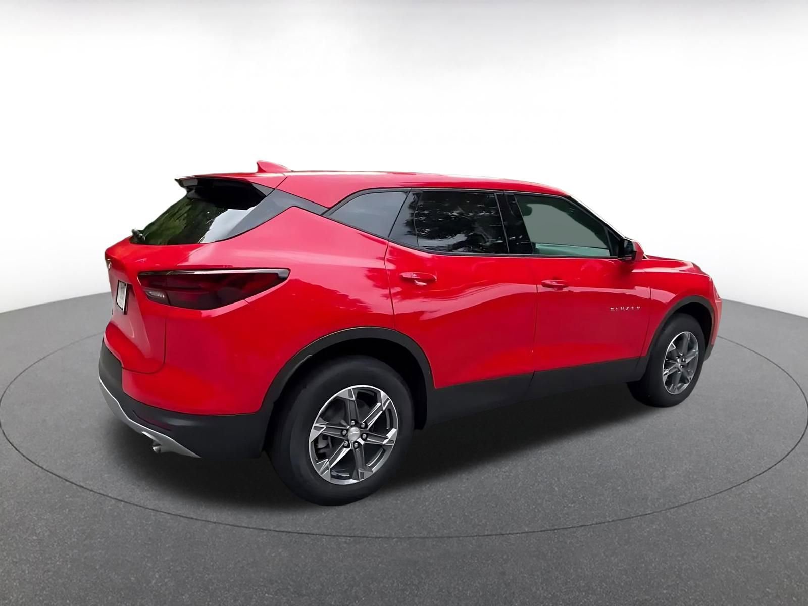 Thumbnail: 2025 Chevrolet Blazer - 14